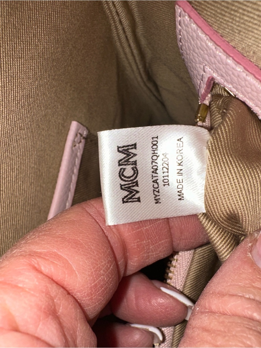 MCM Pink Logo-Print Crossbody Bag - Picture 6 of 13